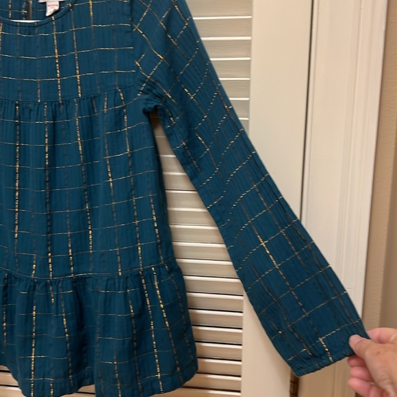 Cat & Jack Gold Metallic Thread Top in Forest Green, Size XL (14-16), EUC - Picture 9 of 15